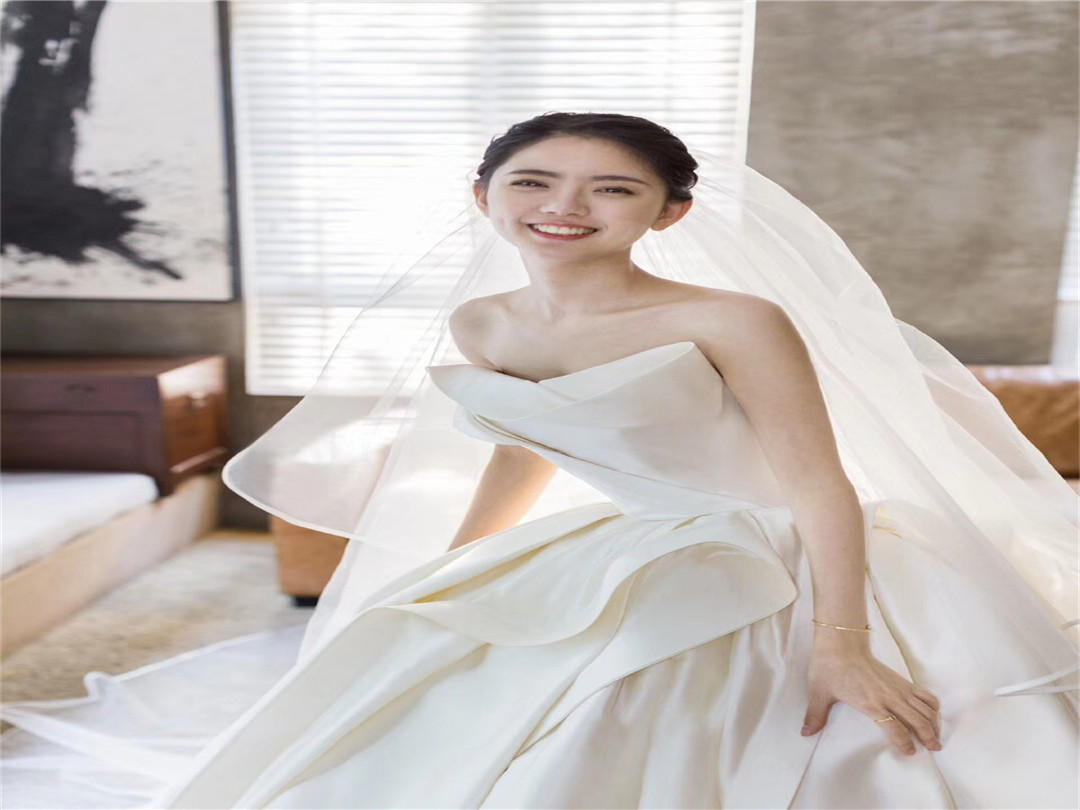 VOWS•唯誓【特惠套餐】婚纱敬酒礼服可选