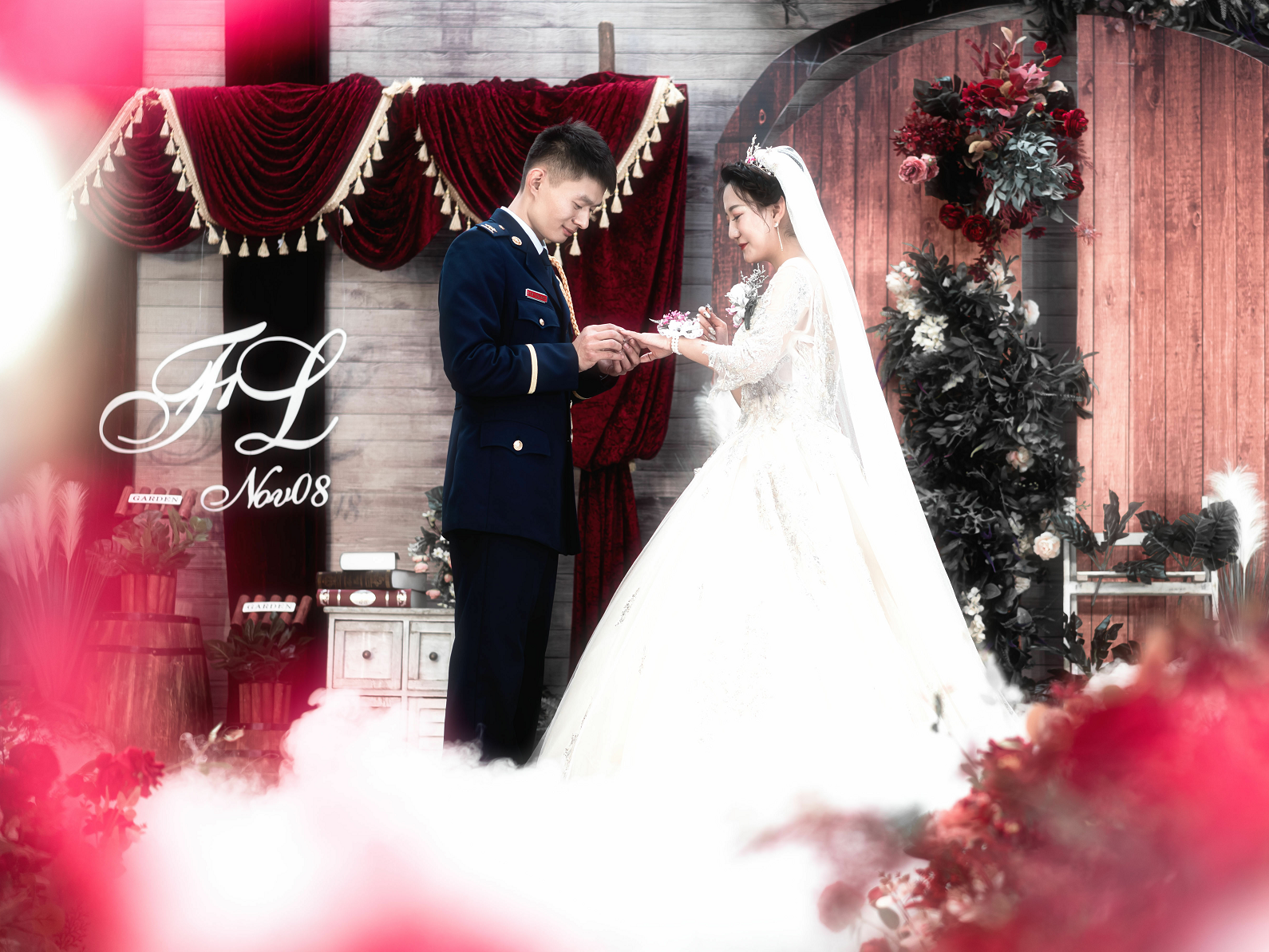 火龙腾六中巨鼎复古浪漫婚礼