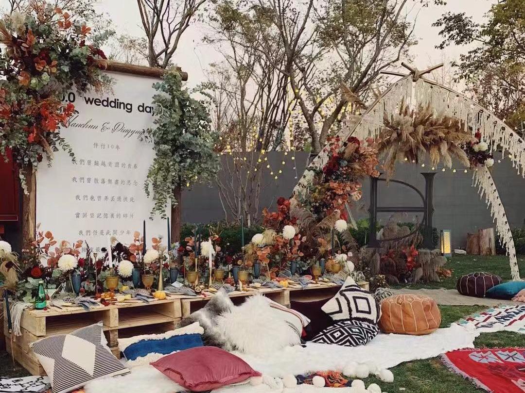 【拾年】波西米亚小众定制户外草坪婚礼