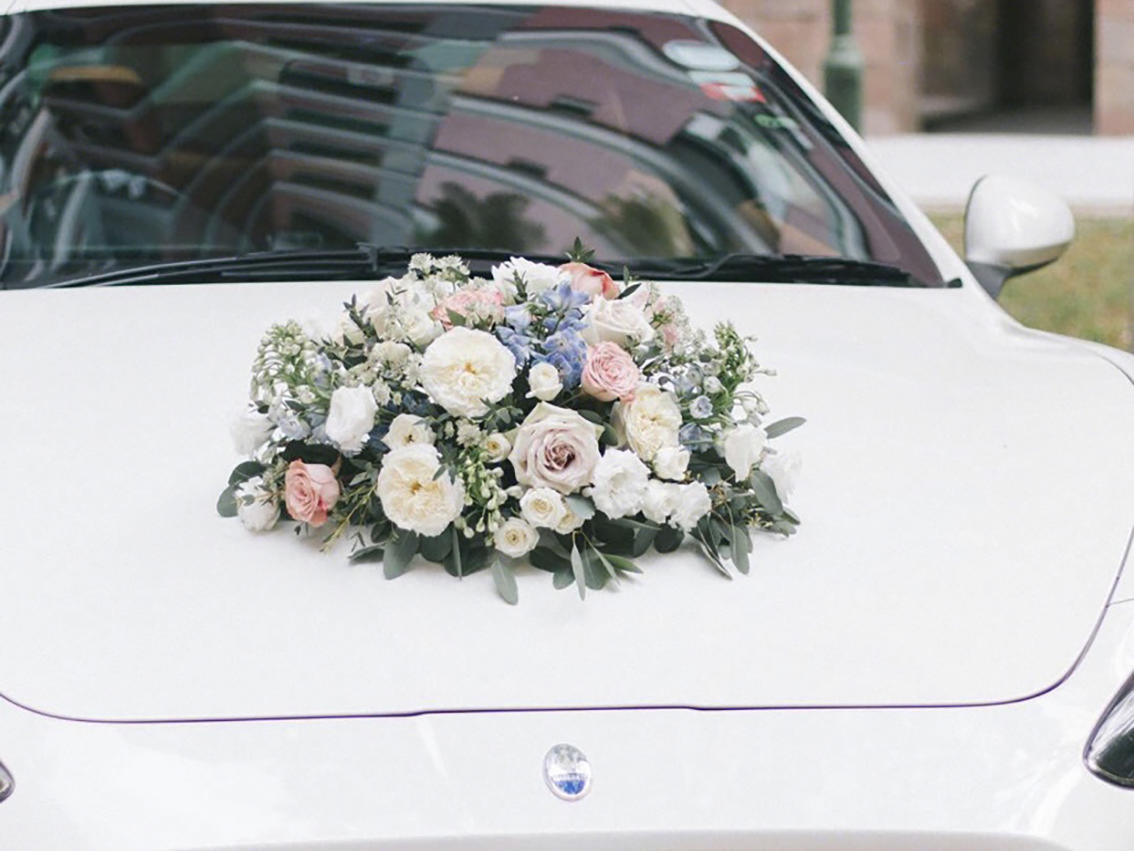 安花藝生活館圓形婚車鮮花裝飾套餐