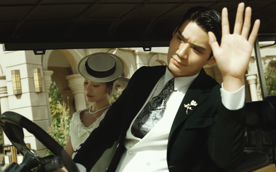 优雅法式外景，解锁婚纱照的高级感