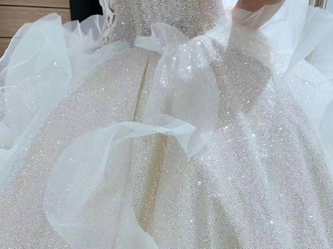 【免费使用】伴娘服+伴郎服+头饰