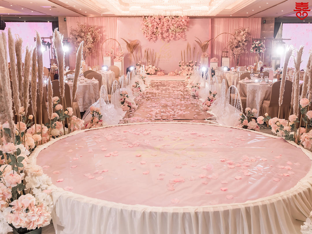 价值8000元的场布套餐