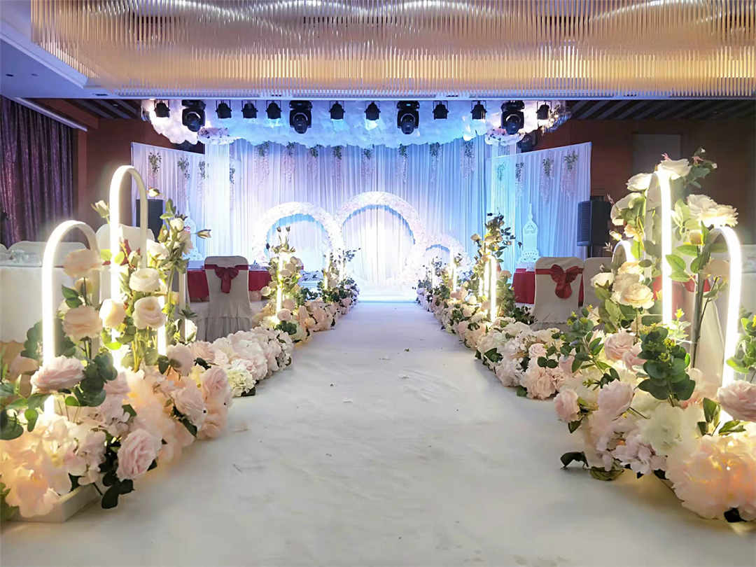 婚礼现场布置T台灯光四大金刚（9180）全包