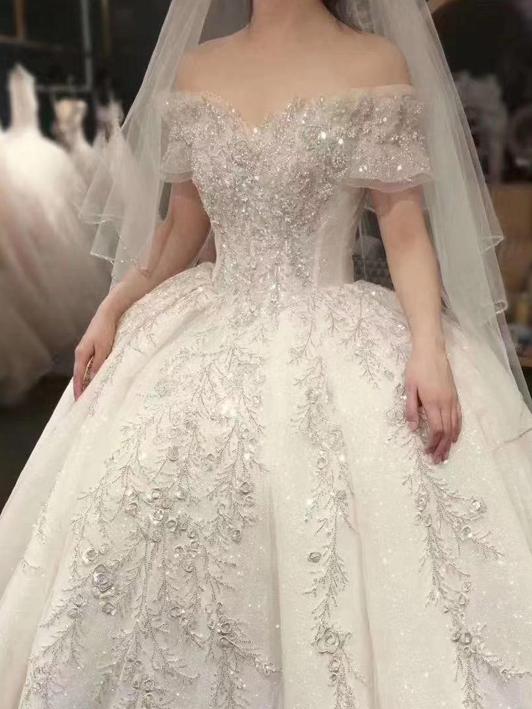 [缘定今生]高奢璀璨 婚纱【婚纱+秀禾+敬酒服】