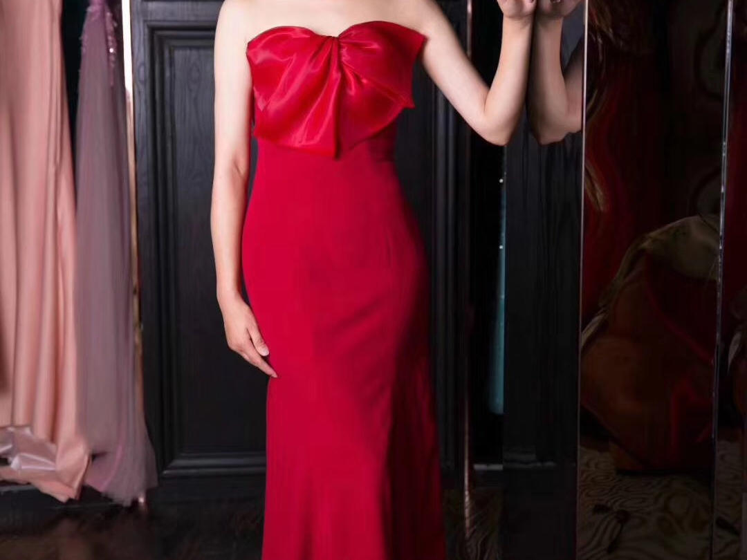 【本合】婚礼纪专属超值特惠  拖尾婚纱五件套