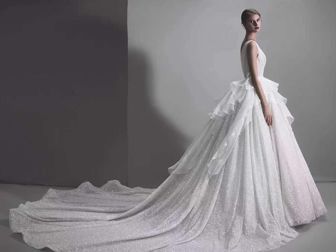 【超值租赁】仪式一套+出门纱一套+敬酒服一套