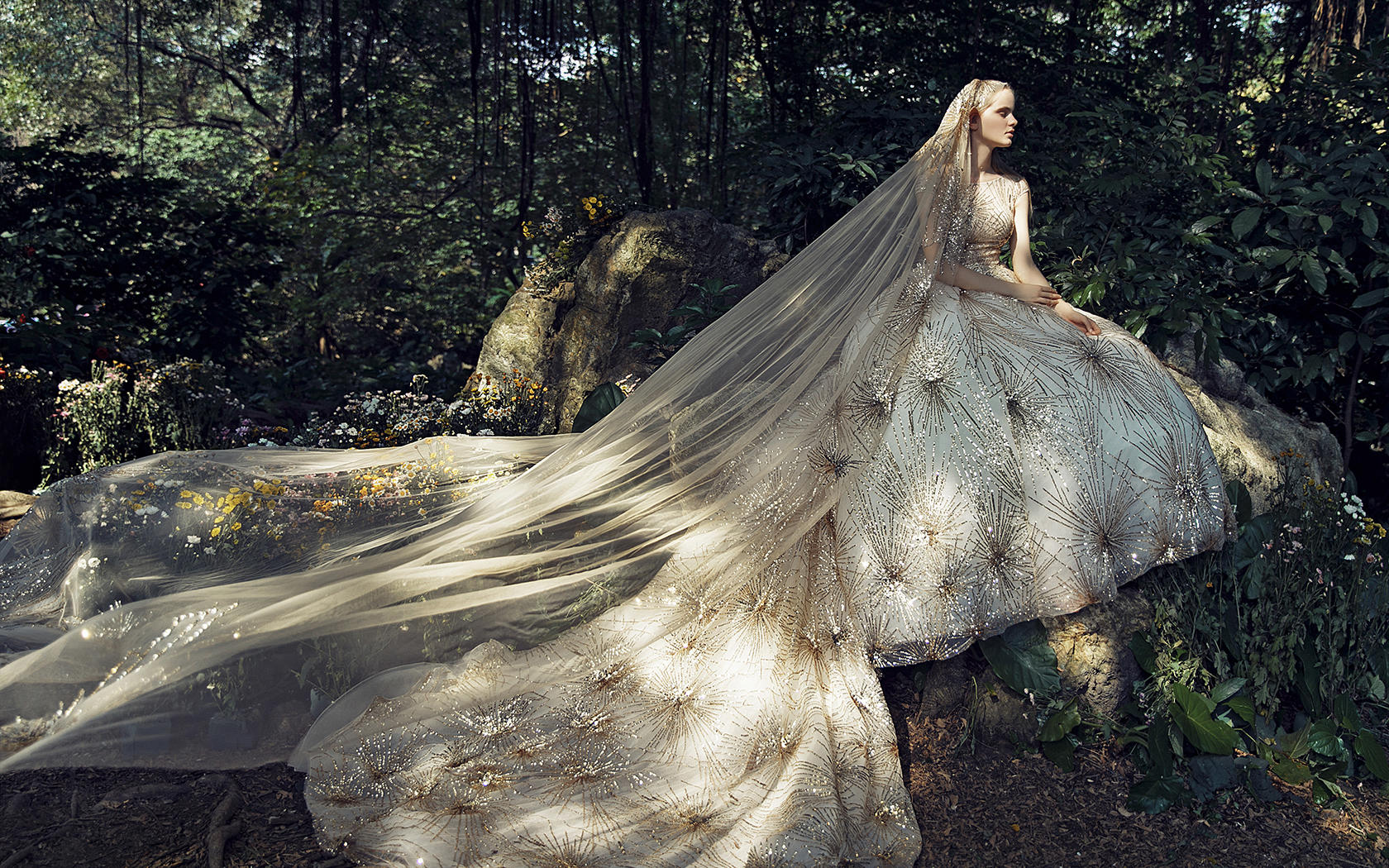 艺匠嫁衣之绚烂烟花圆领大拖尾