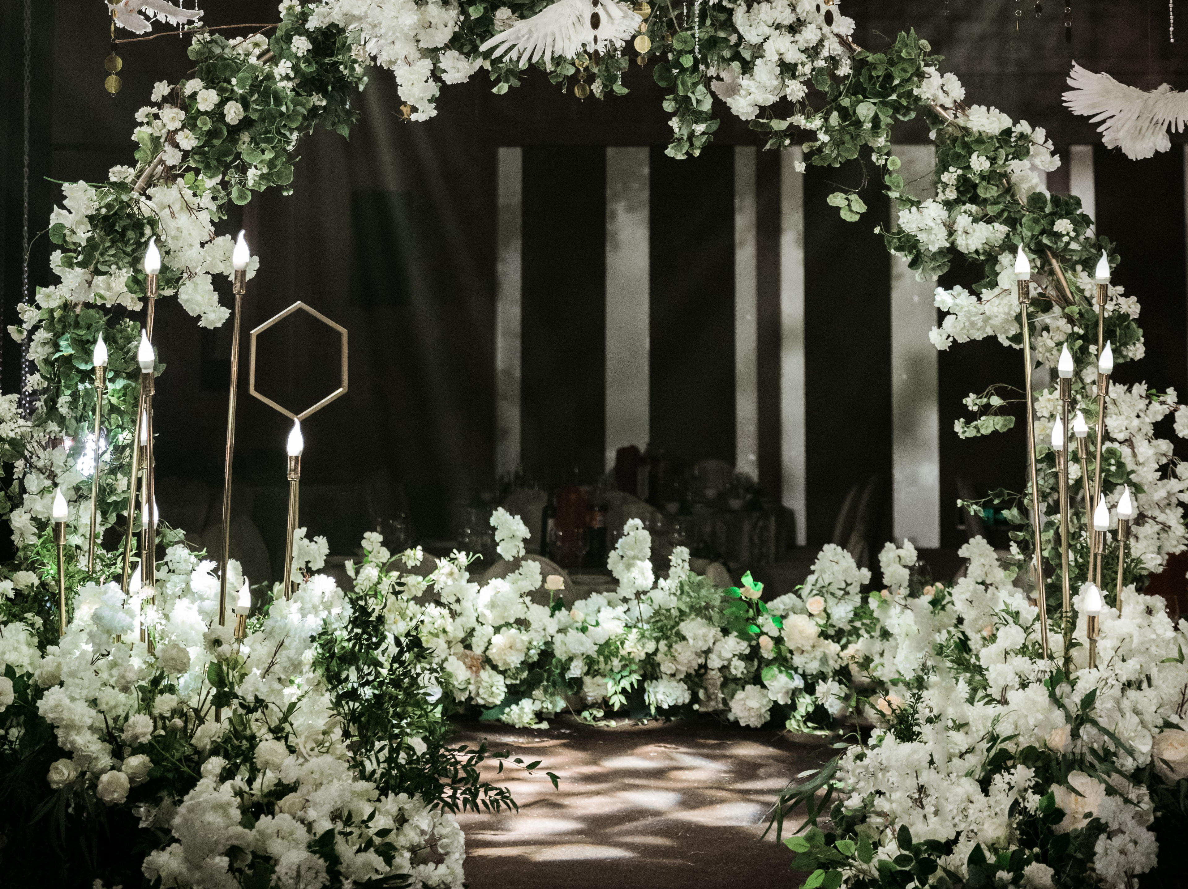 云麓婚礼说-简约白绿ins