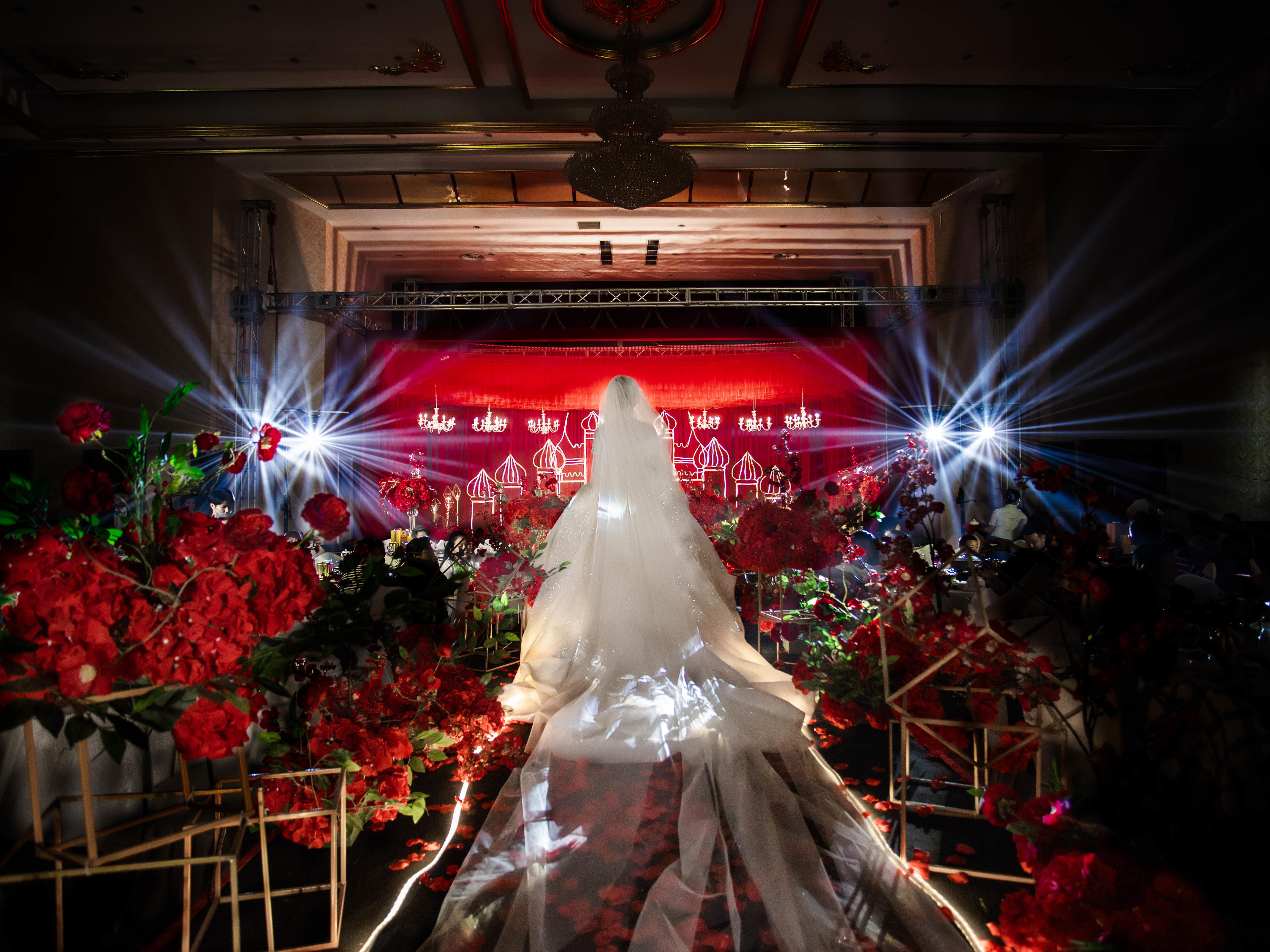 会玩儿定制—定制城堡婚礼