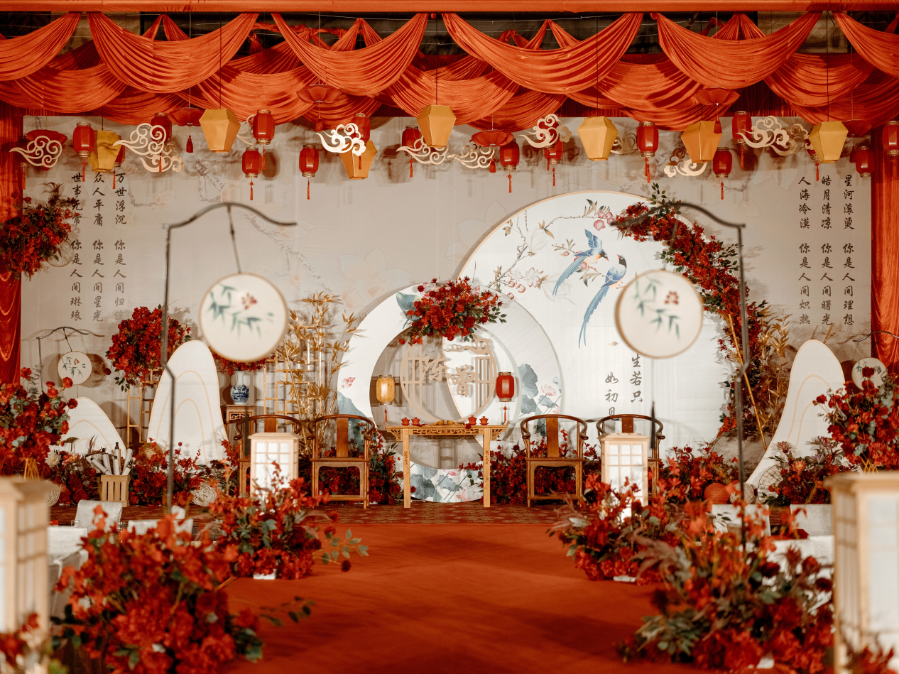 只有你 星河滚烫是人间理想 皓月清凉是人间曙光