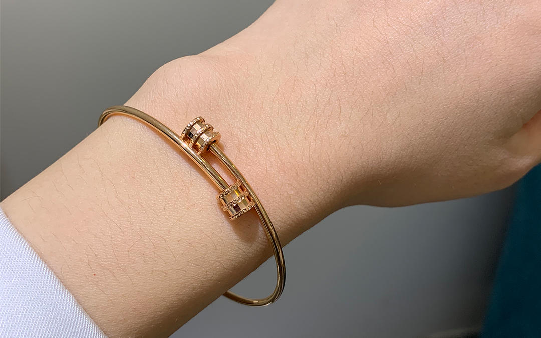 小蛮腰手镯女18k金玫瑰金时尚设计女士简约手镯