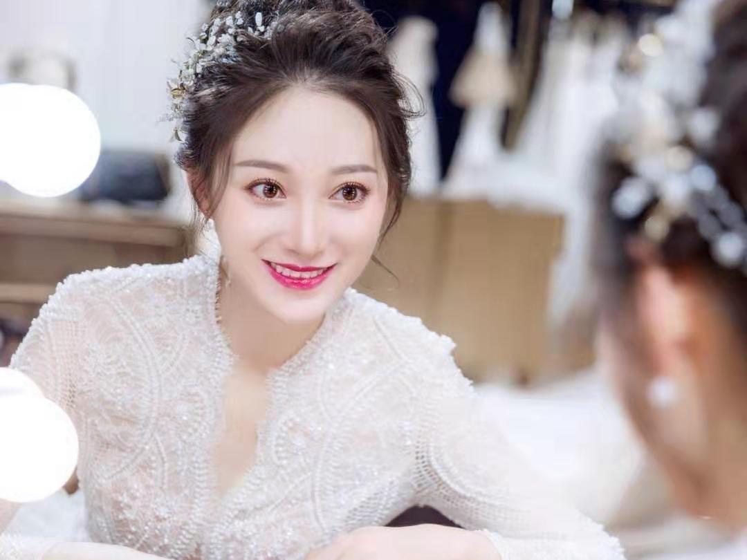 【瑞恩美妆】首席老师全程跟妆！