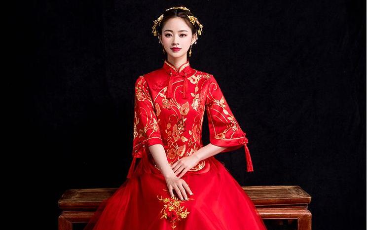 中式新娘礼服敬酒服秀禾服