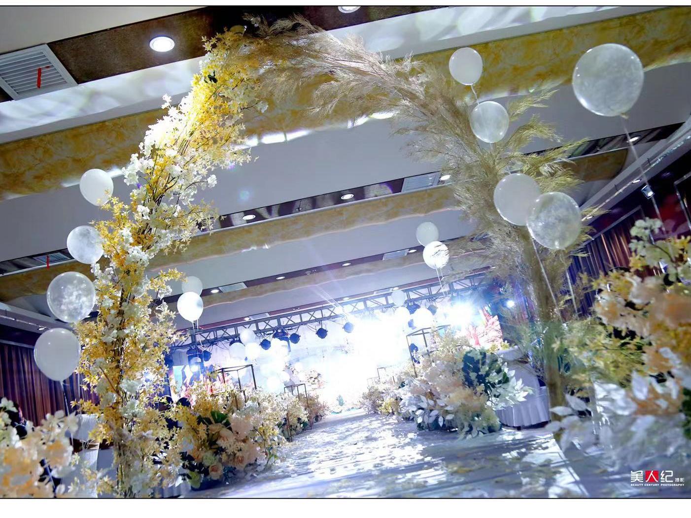 【送云南6天5晚豪华游】四大金刚全包套