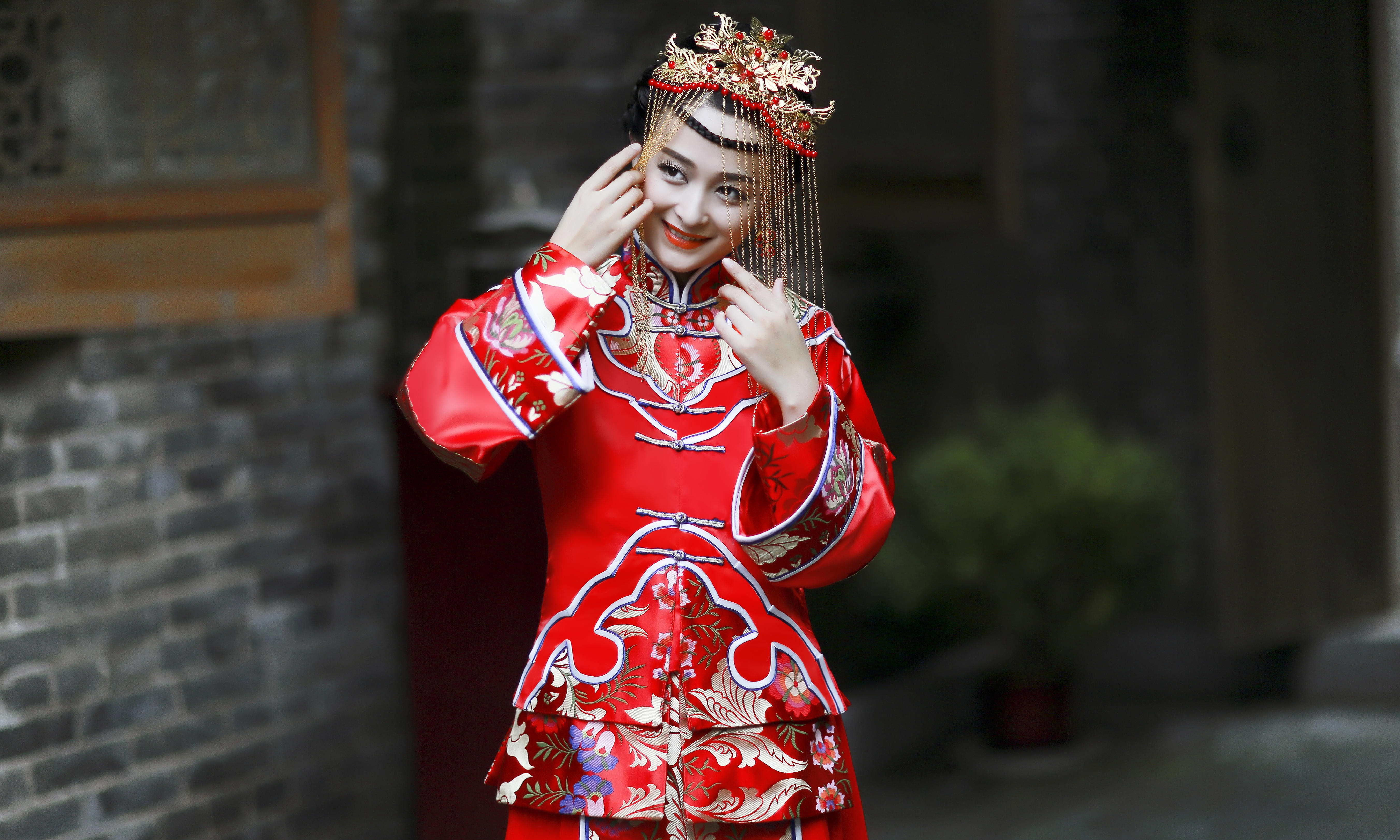 懿沉香新款秀禾服 中式结婚礼服 敬酒服 出门服