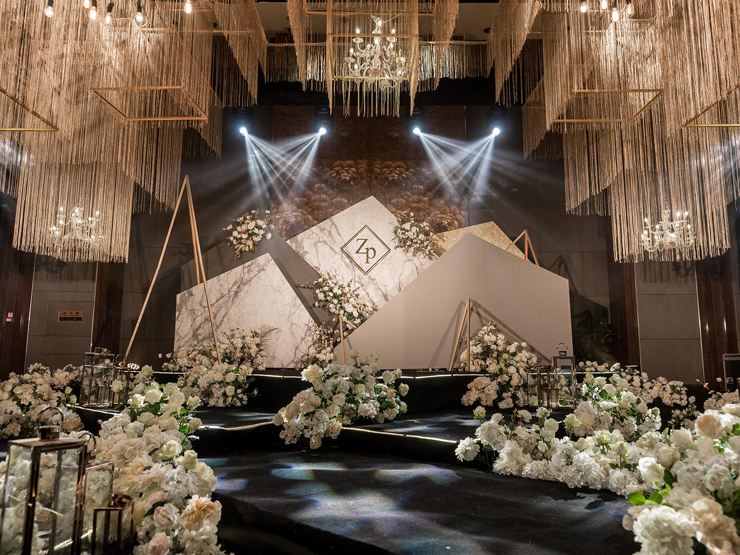 《完美黑白的演绎》SWEETLOVE婚礼定制