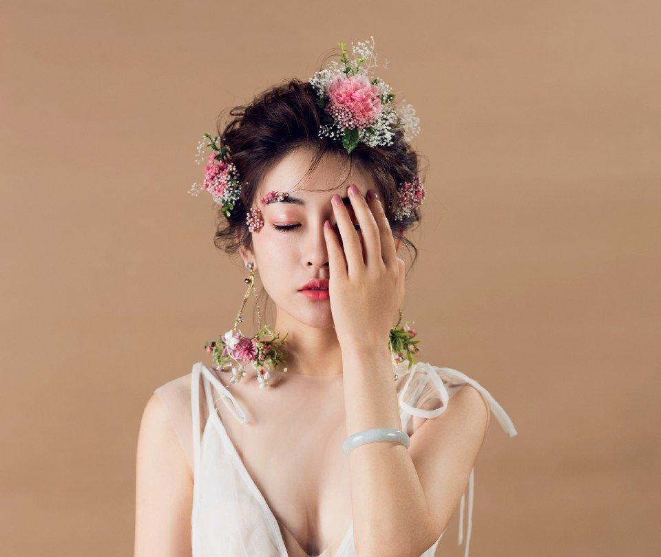 【女神必选】总监档全天跟妆+亲友妆