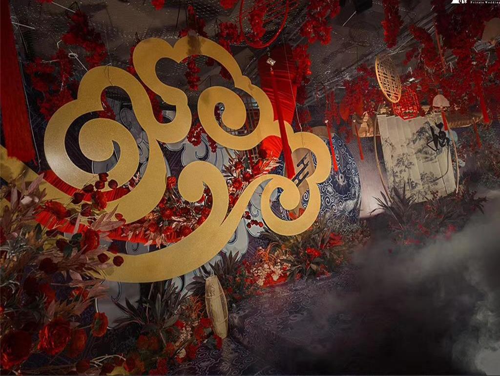 #浏阳VIVI婚纱#中式秀禾服自带拖尾+敬酒服#