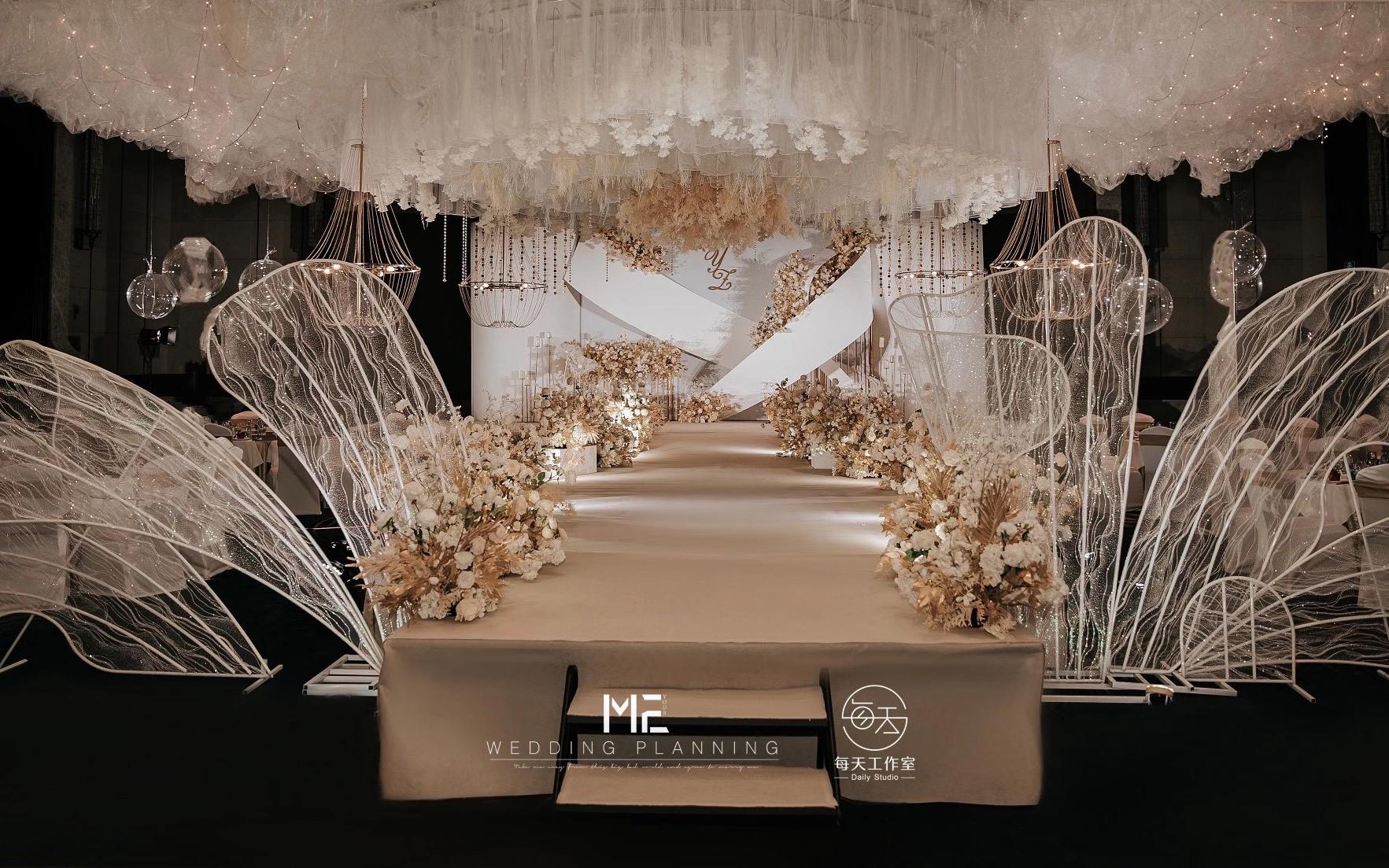 唯美大气的香槟婚礼，简约大气