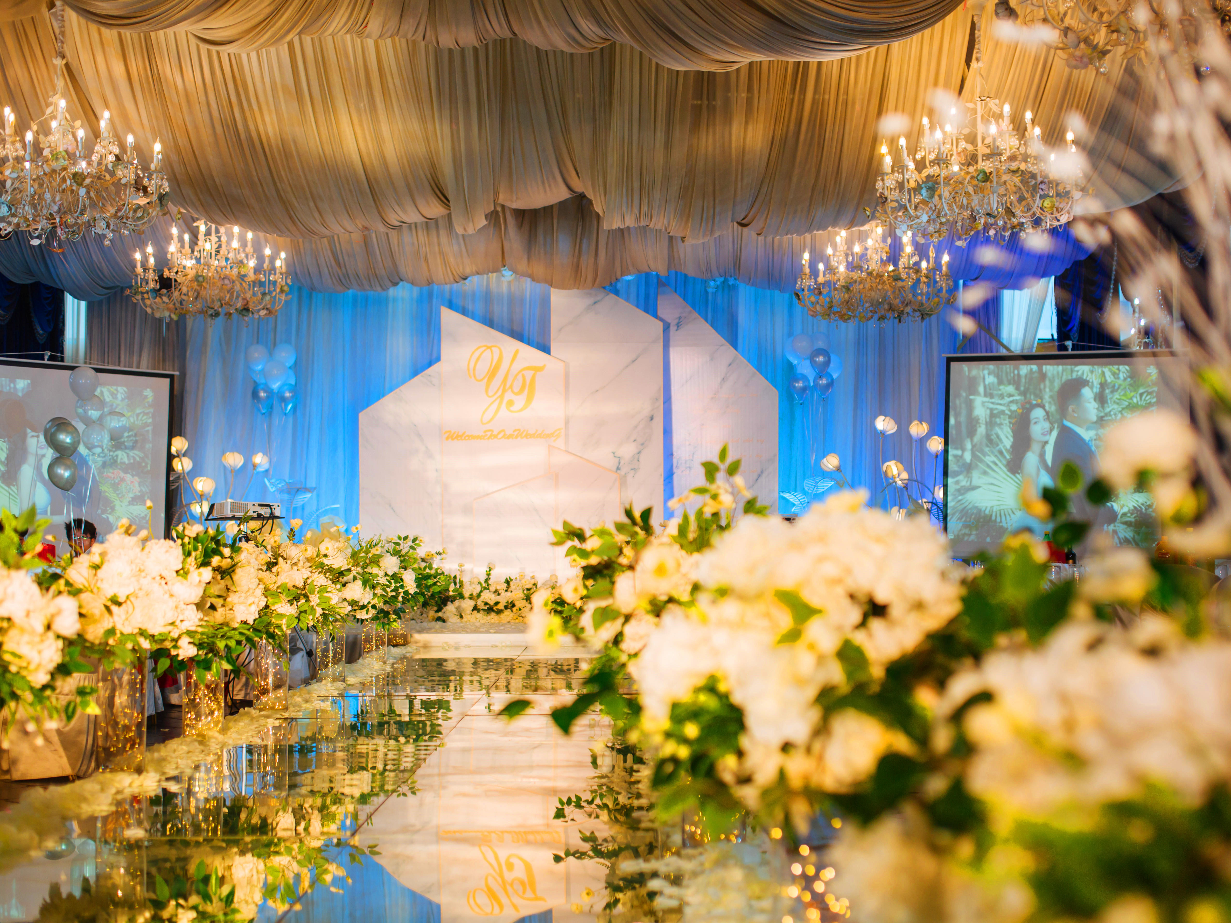 盛世婚典-2019年受90后新人追捧的主题婚礼