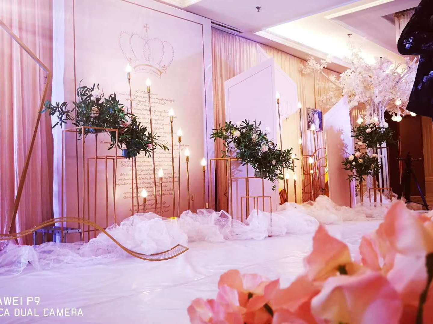 2020爆款婚礼特价5600套餐送婚房装饰大礼包