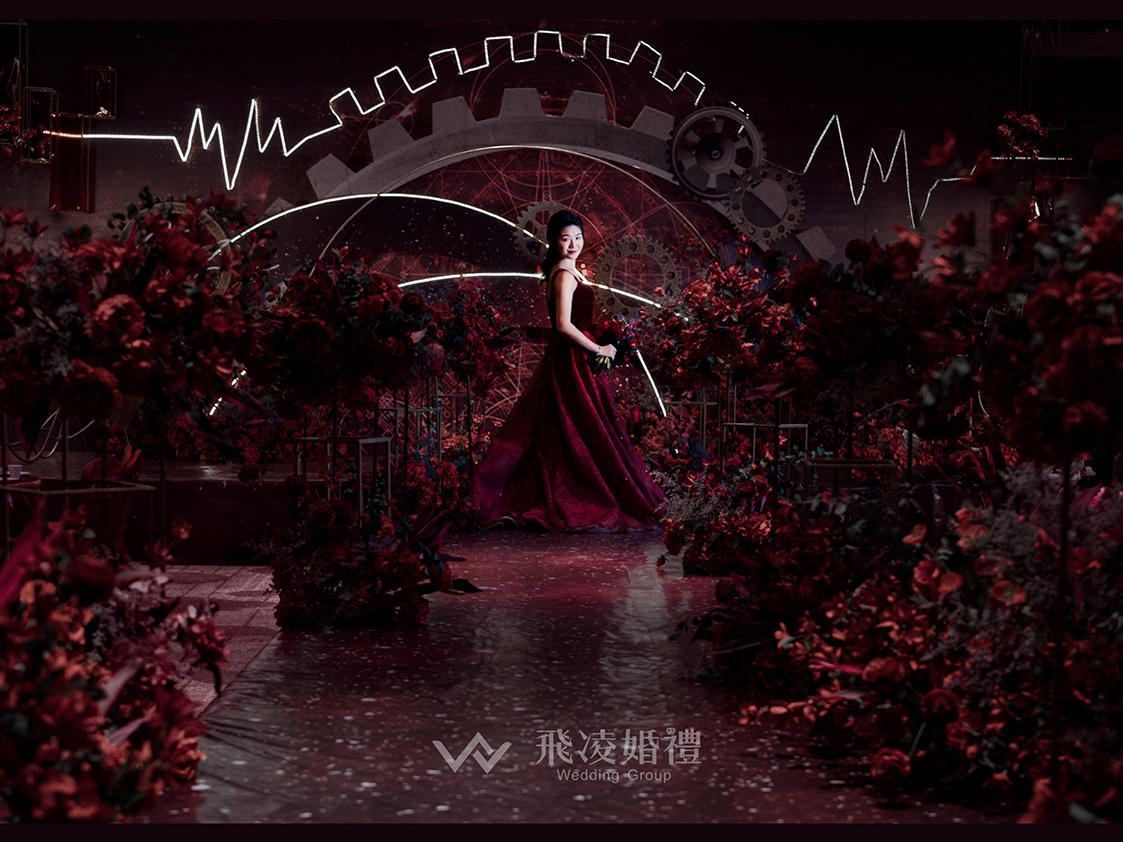【飞凌婚礼】个性红黑 奢华大气 高性价比 心耀