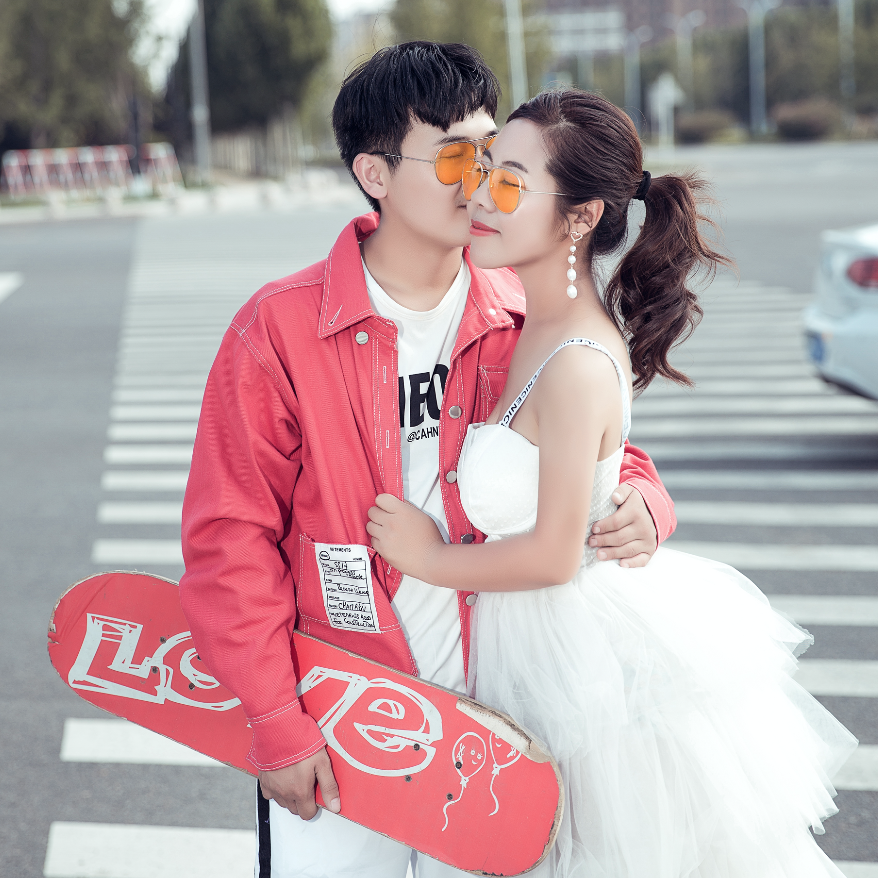 商丘纪实婚纱全面升级底片全送5套衣服精修60张