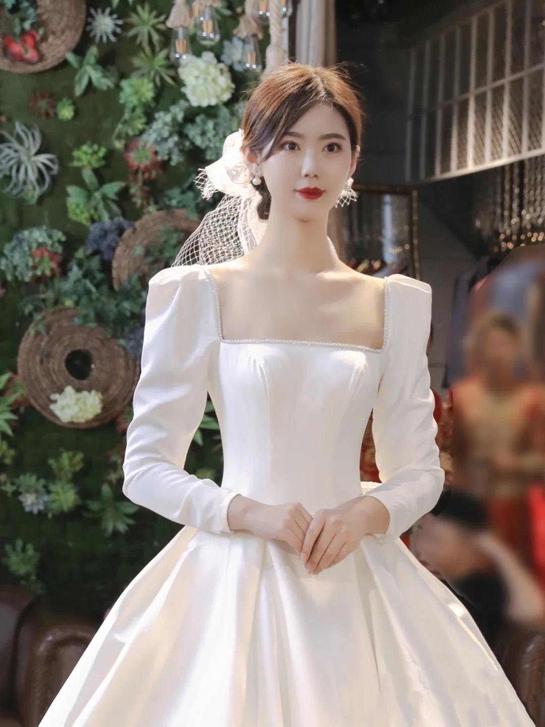 【希若婚纱】创始人希若十小时跟妆+婚纱套餐