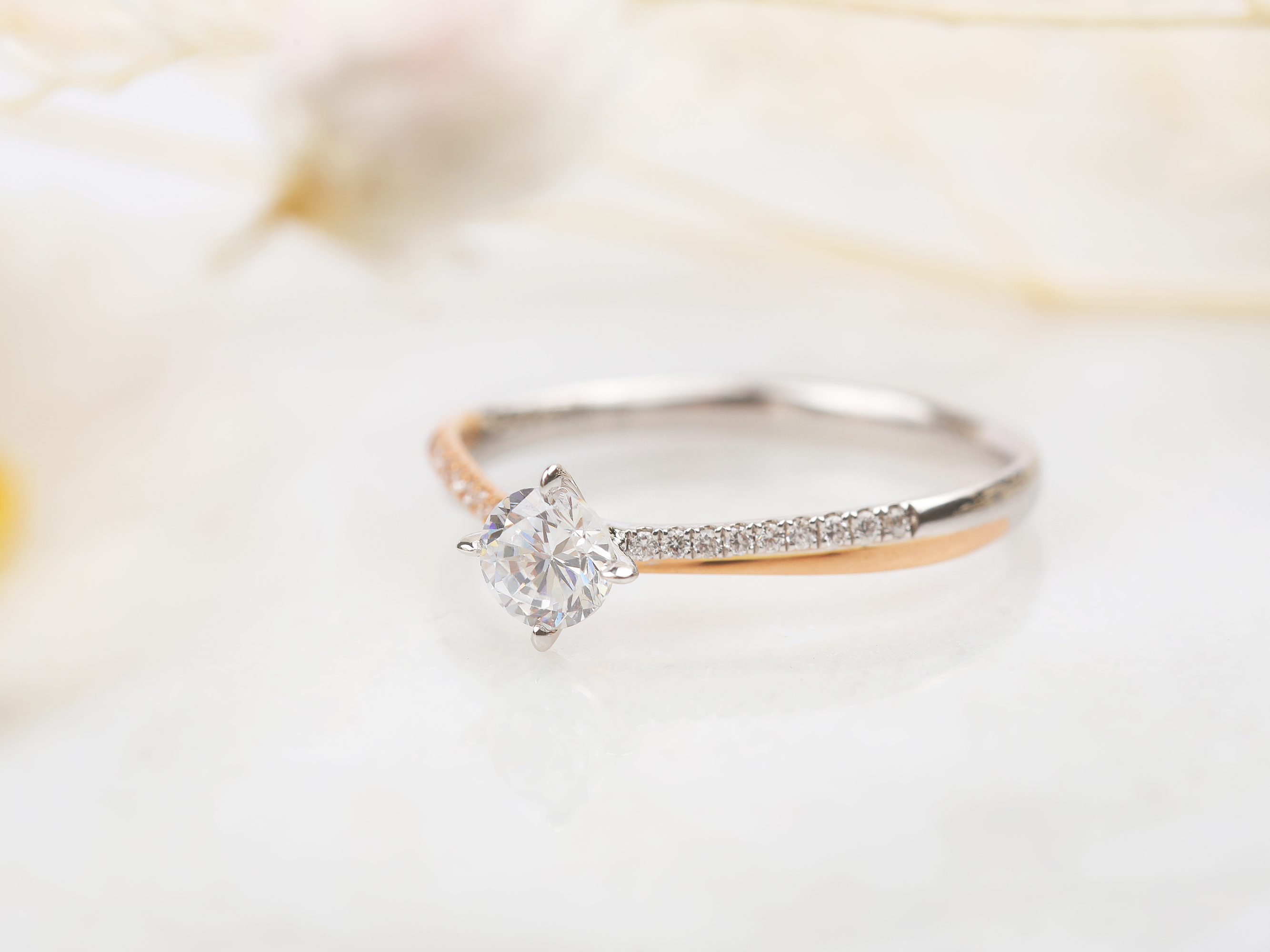 赫尔比斯婚戒设计.限定极简款钻戒定制“双生”