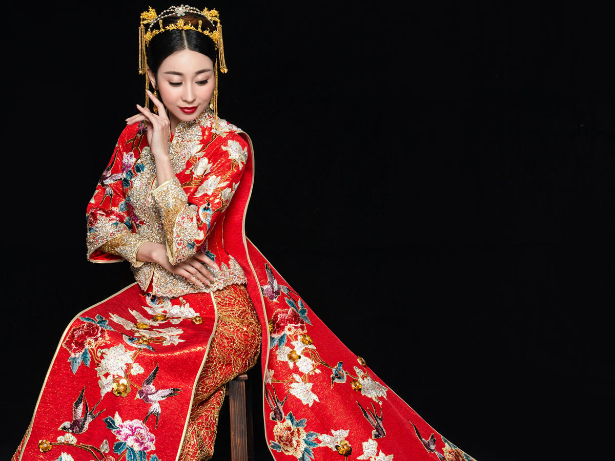 2019新款工笔玉兰燕子马来褂