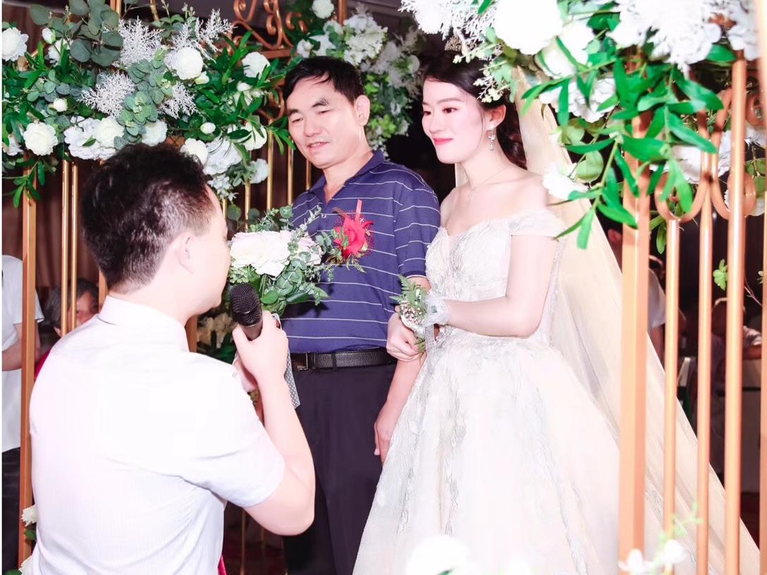 【致青春】资深化妆师全天跟妆（限市内）