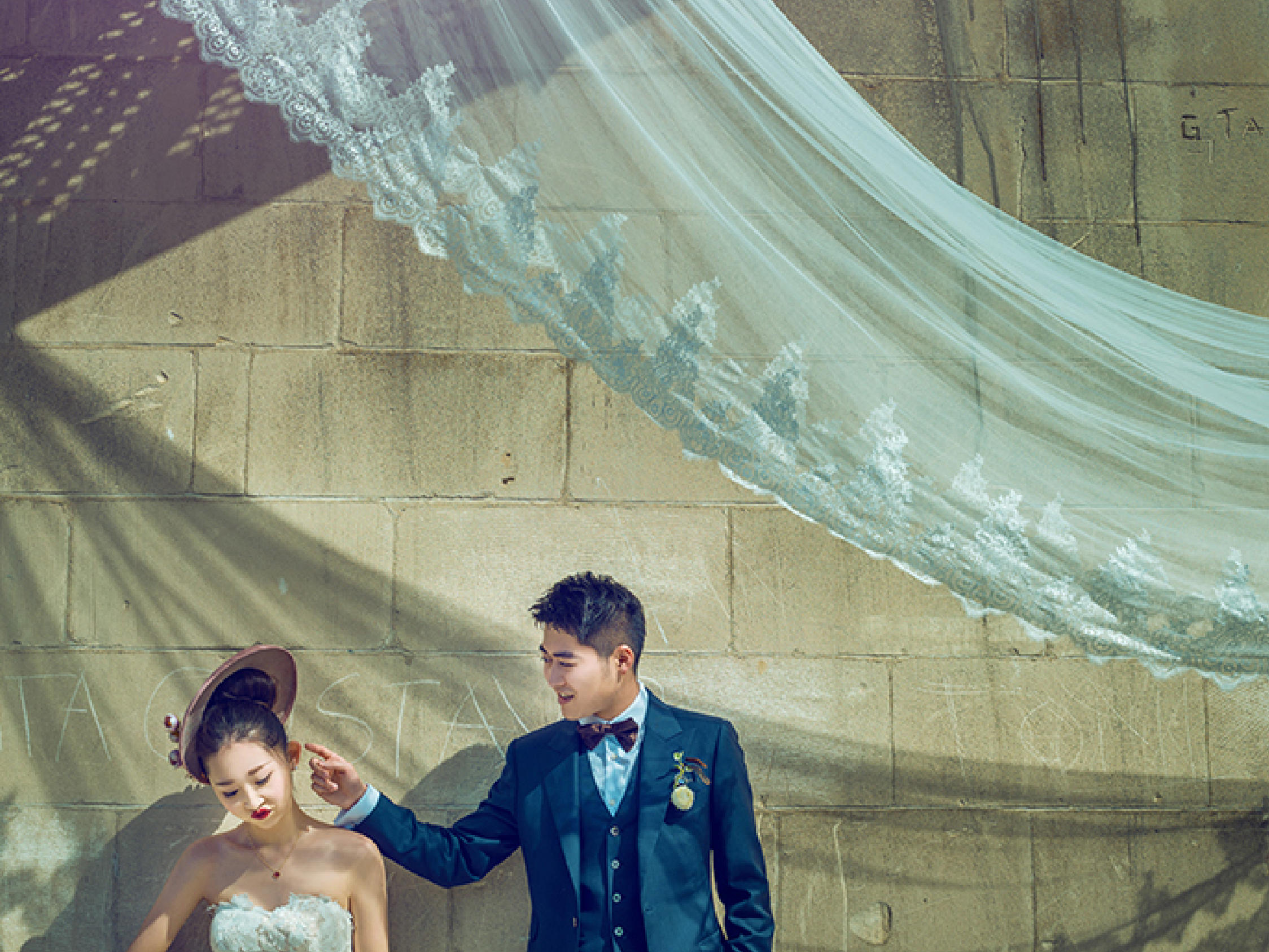 钻石粉面料，是真的钻石哦！