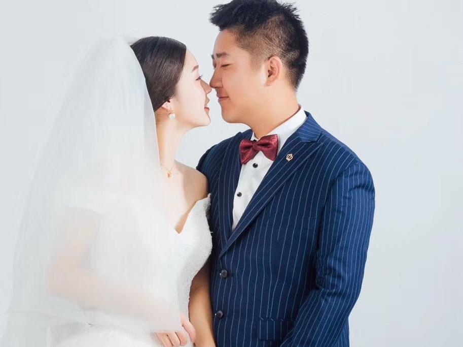 【绅士西服定制】2019春夏新款。   店长力荐