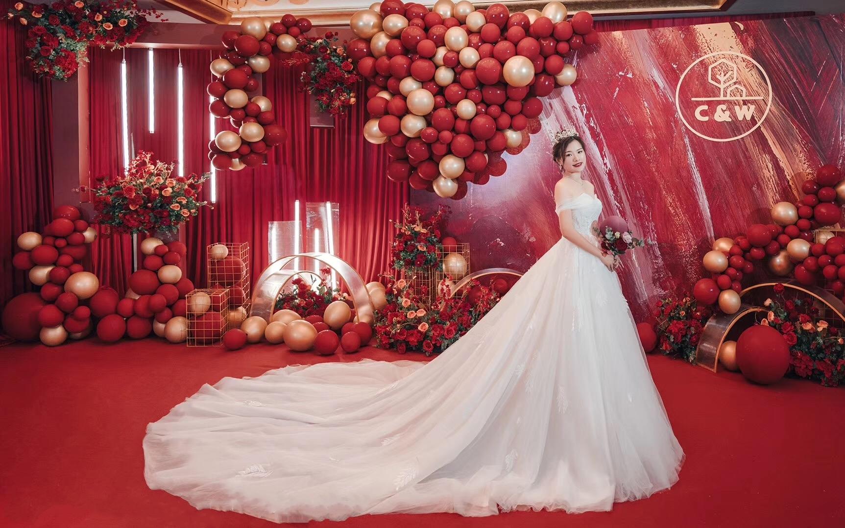 【你喜欢红，我喜欢你】-红色系气球婚礼