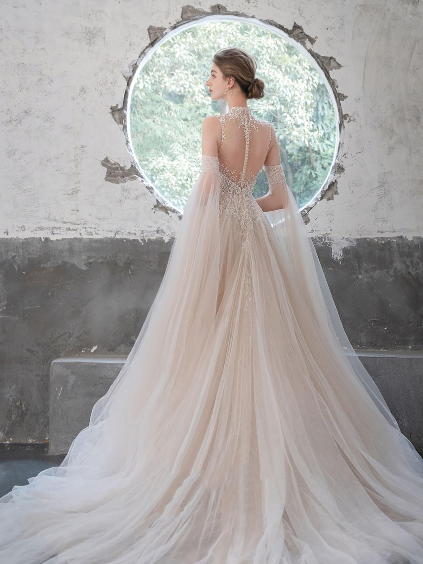 【轻奢享受】婚纱礼品牌去任选+妆典化妆新娘跟妆