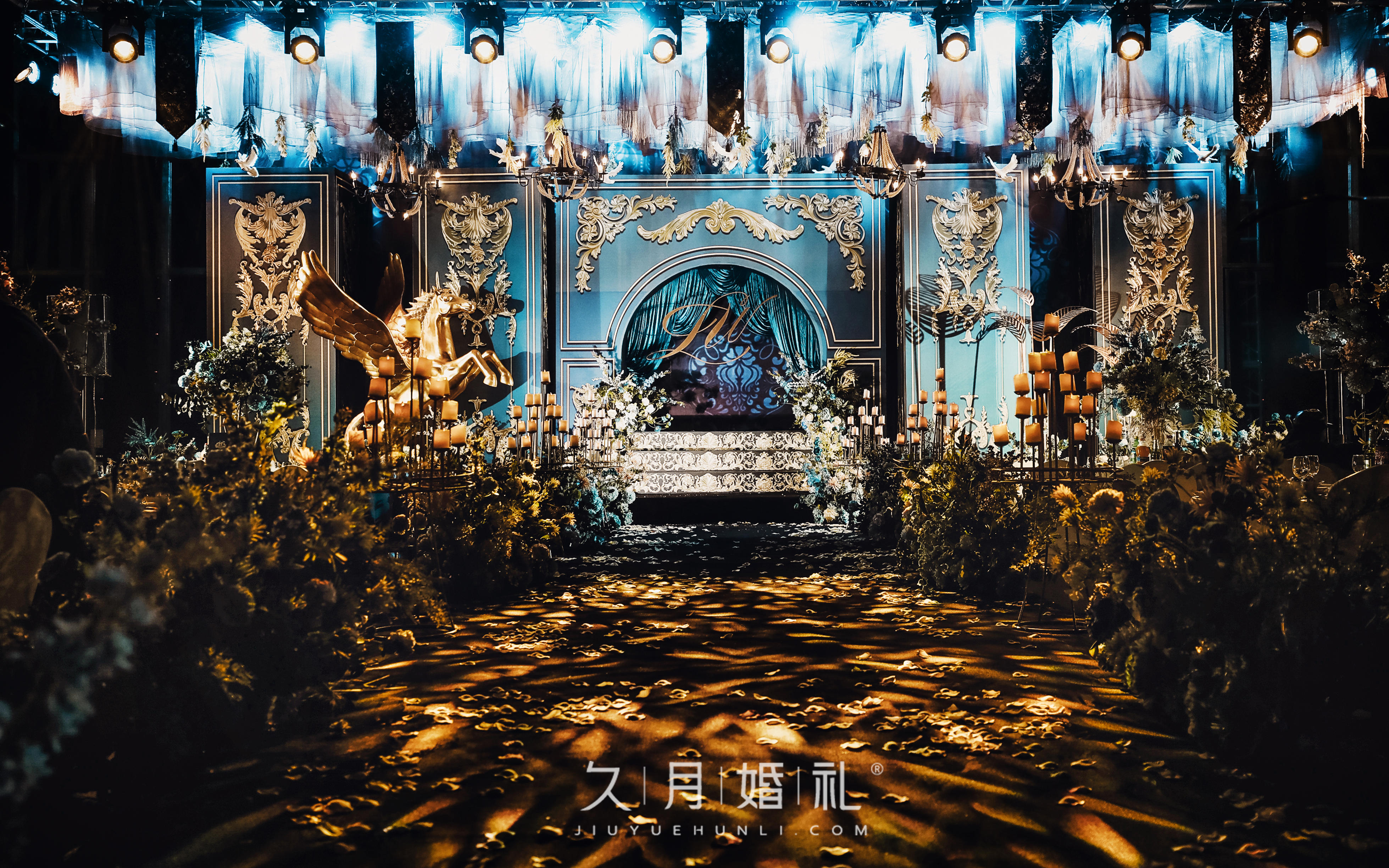 【以梦为马】 莫兰迪蓝 