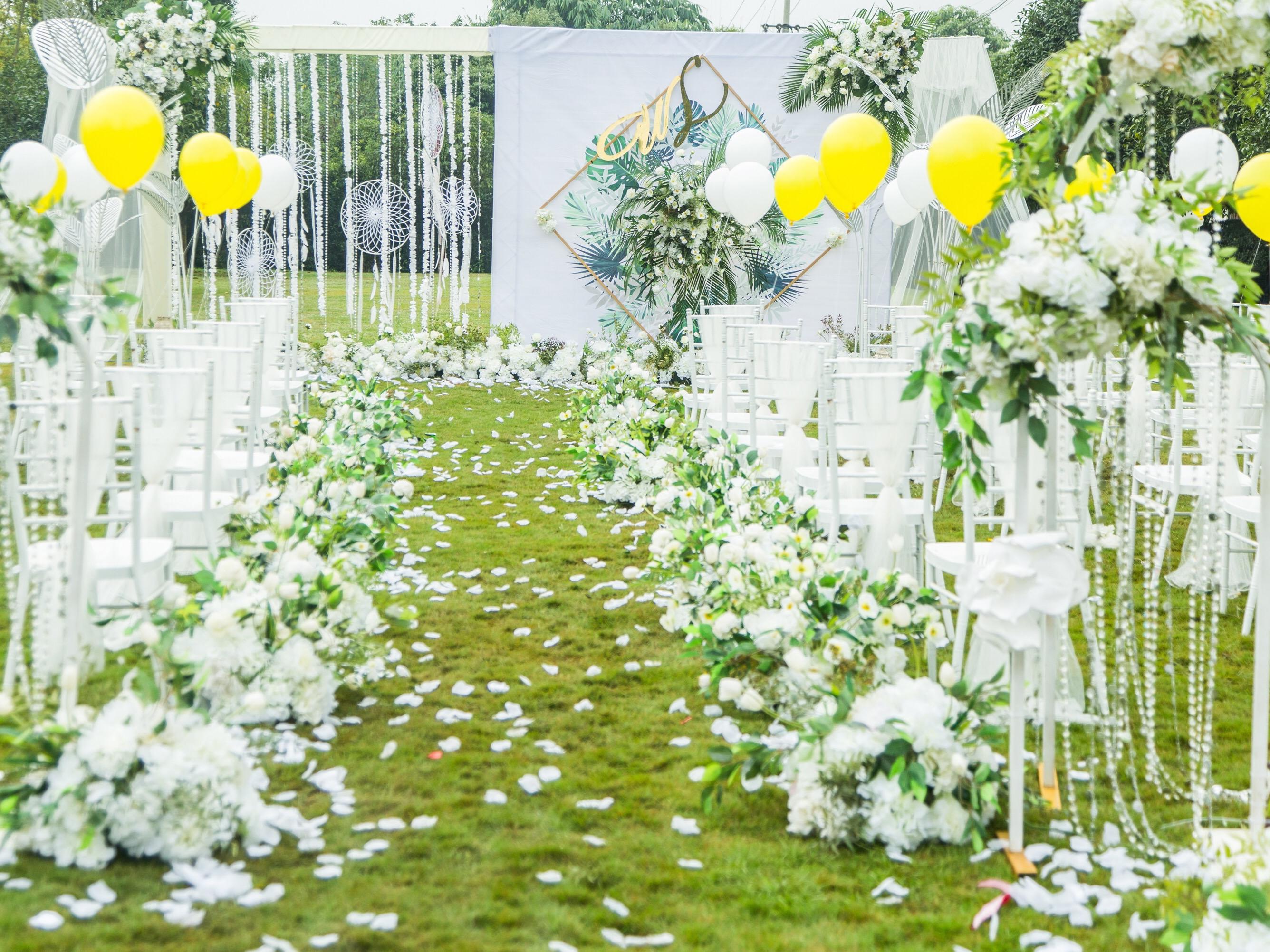 小花仙婚礼策划 户外小清新婚礼