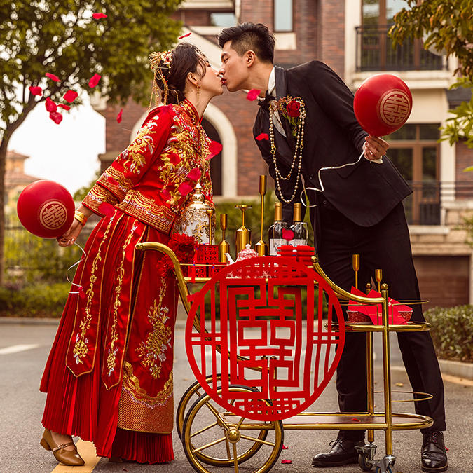 无隐形消费+10服10造+一对一拍摄