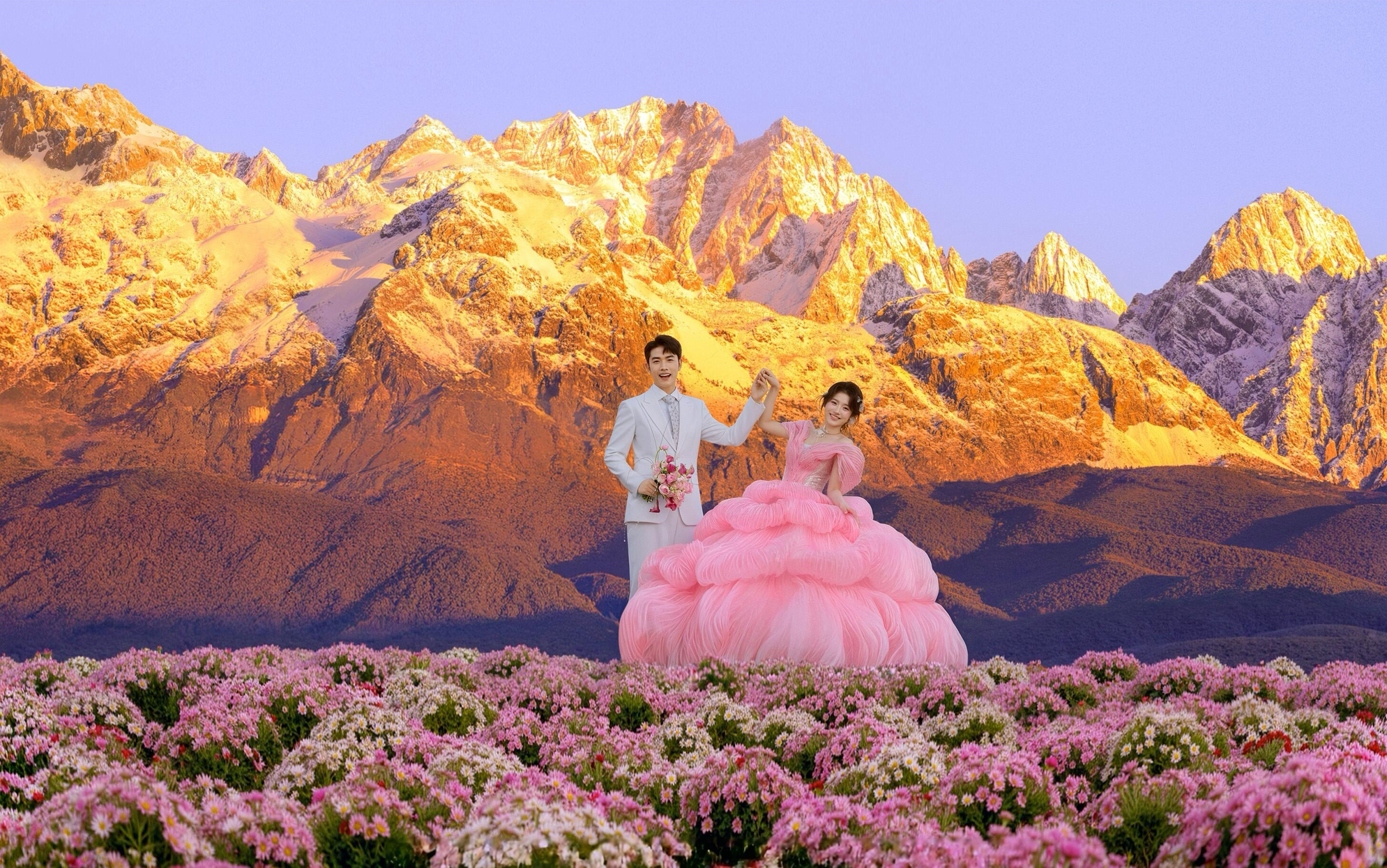 日照金山的美，热烈又震撼