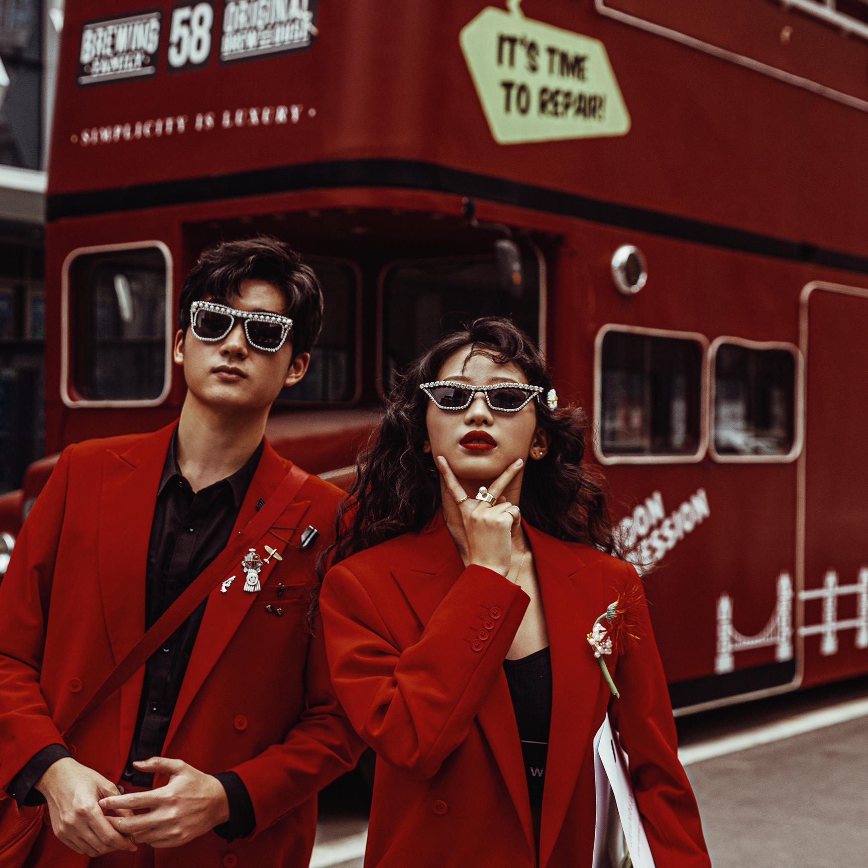 婚纱照也可以是杂志高级封面