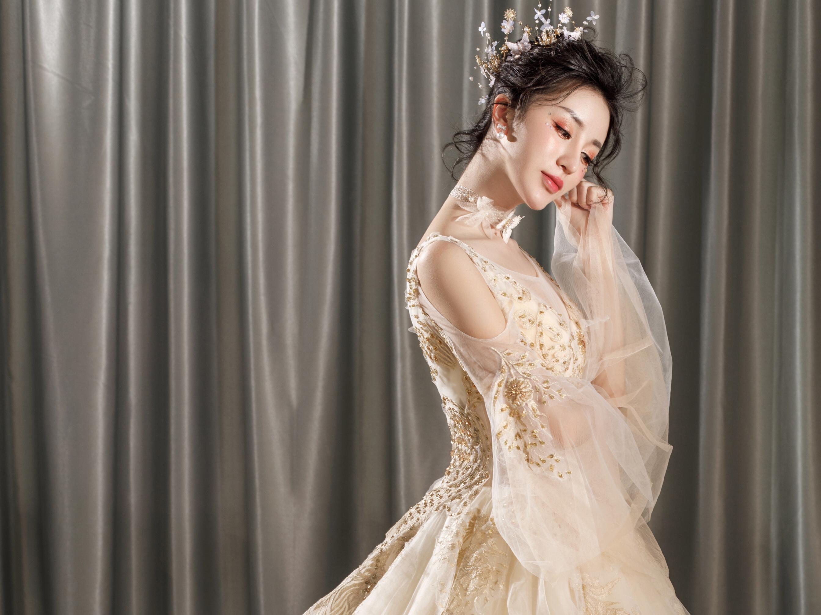 【薇蜜开业钜惠】主纱+礼服+秀禾服+跟妆