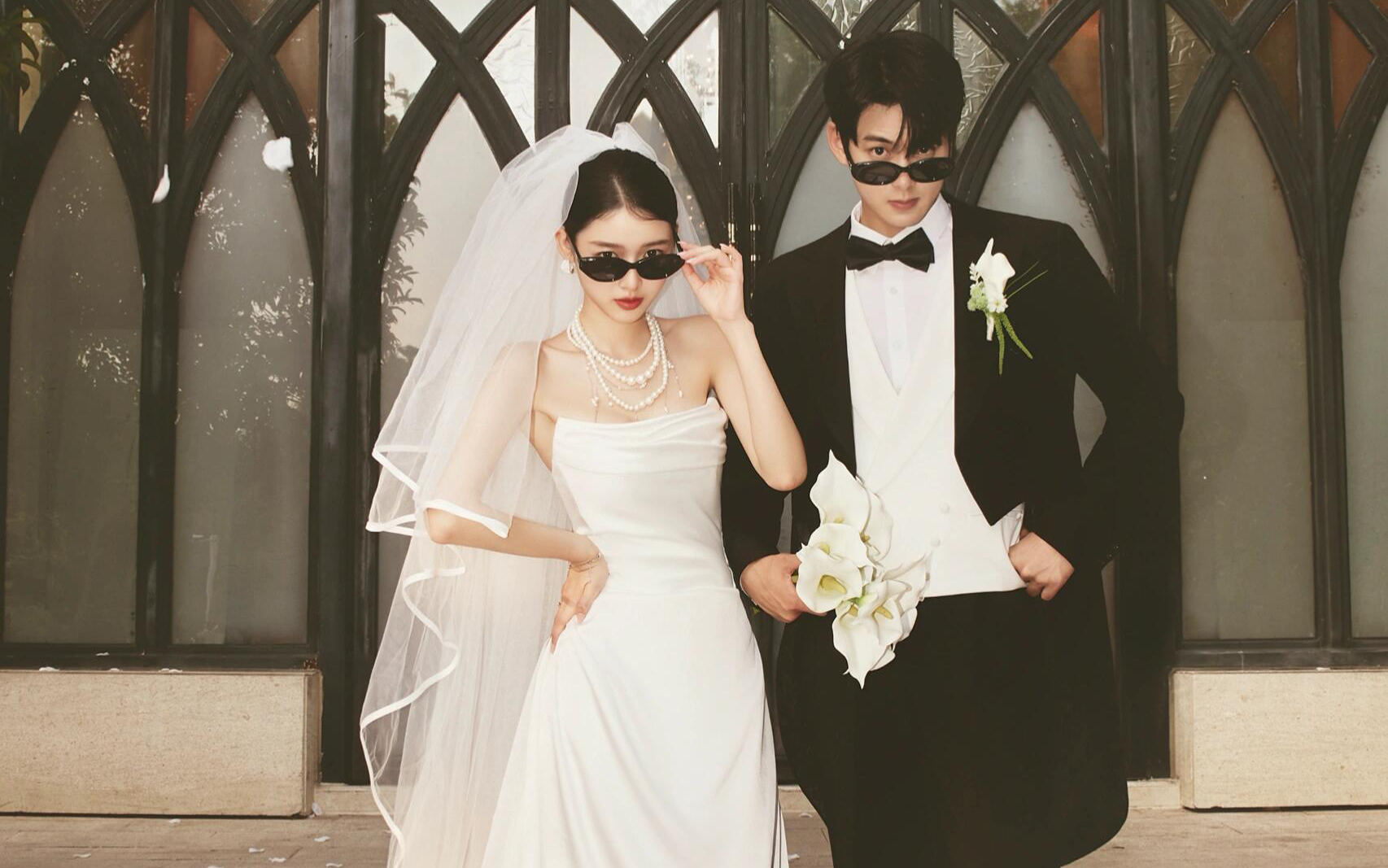 韓女控一步到位的松弛感街拍婚紗照