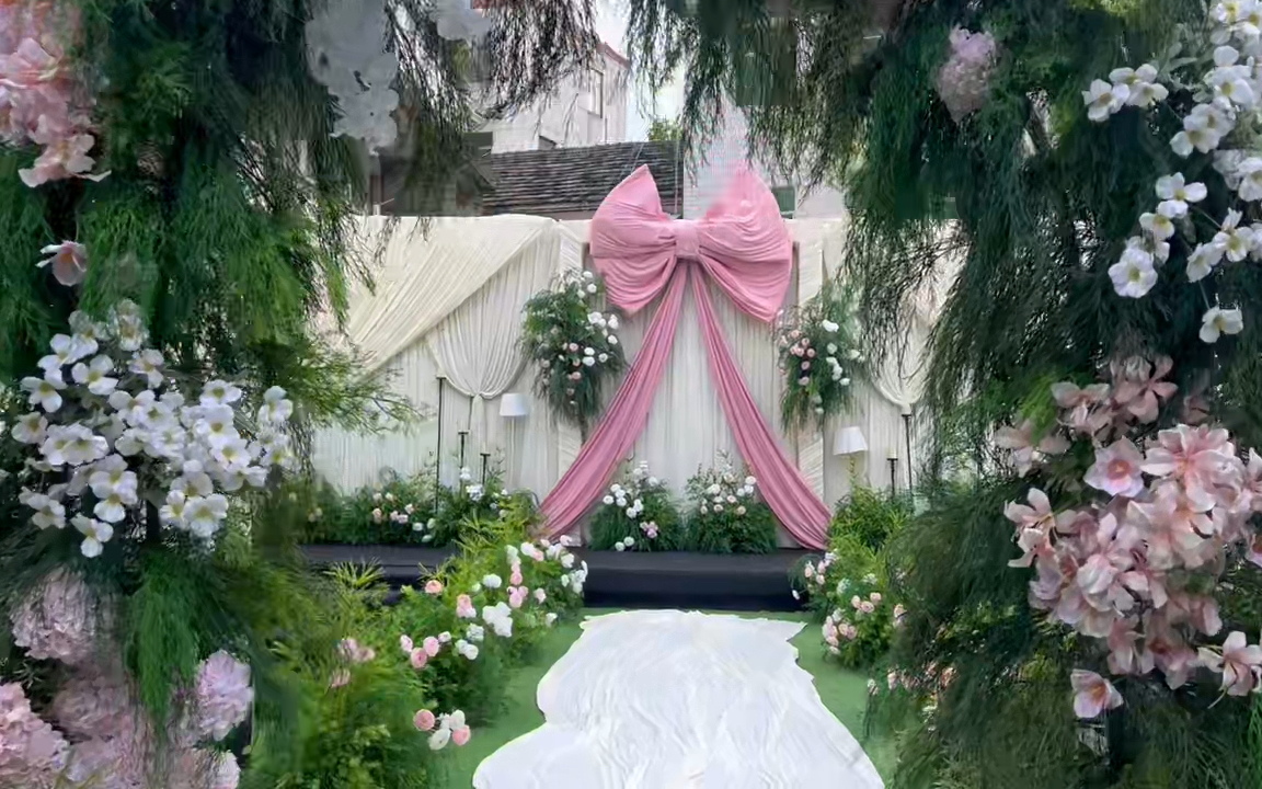 這個季節(jié)的色彩格外柔和