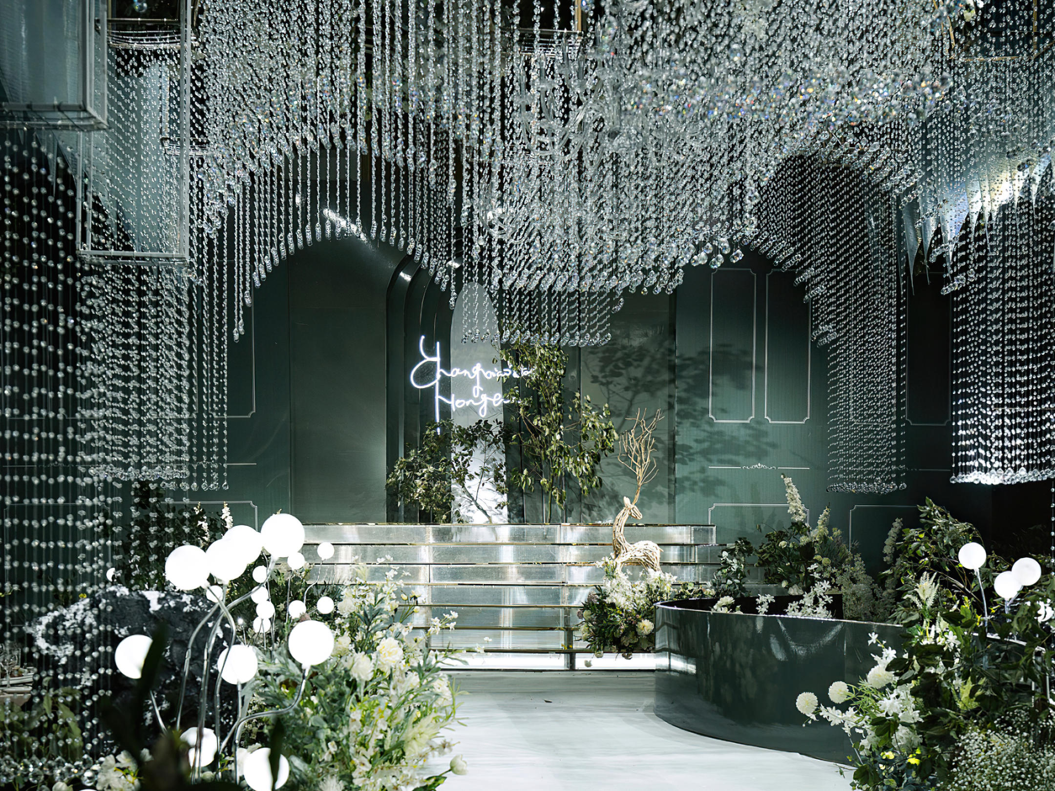 【施华洛婚礼策划】·专属私人订制