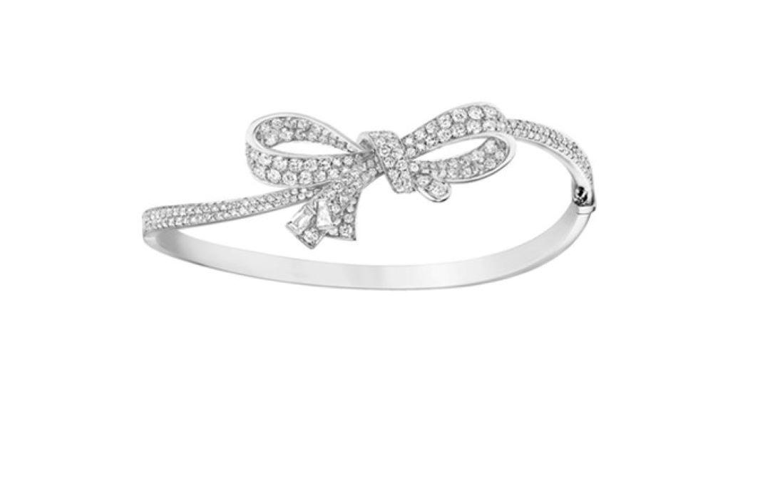 英皇珠宝 Love Knot  18K金钻石手镯