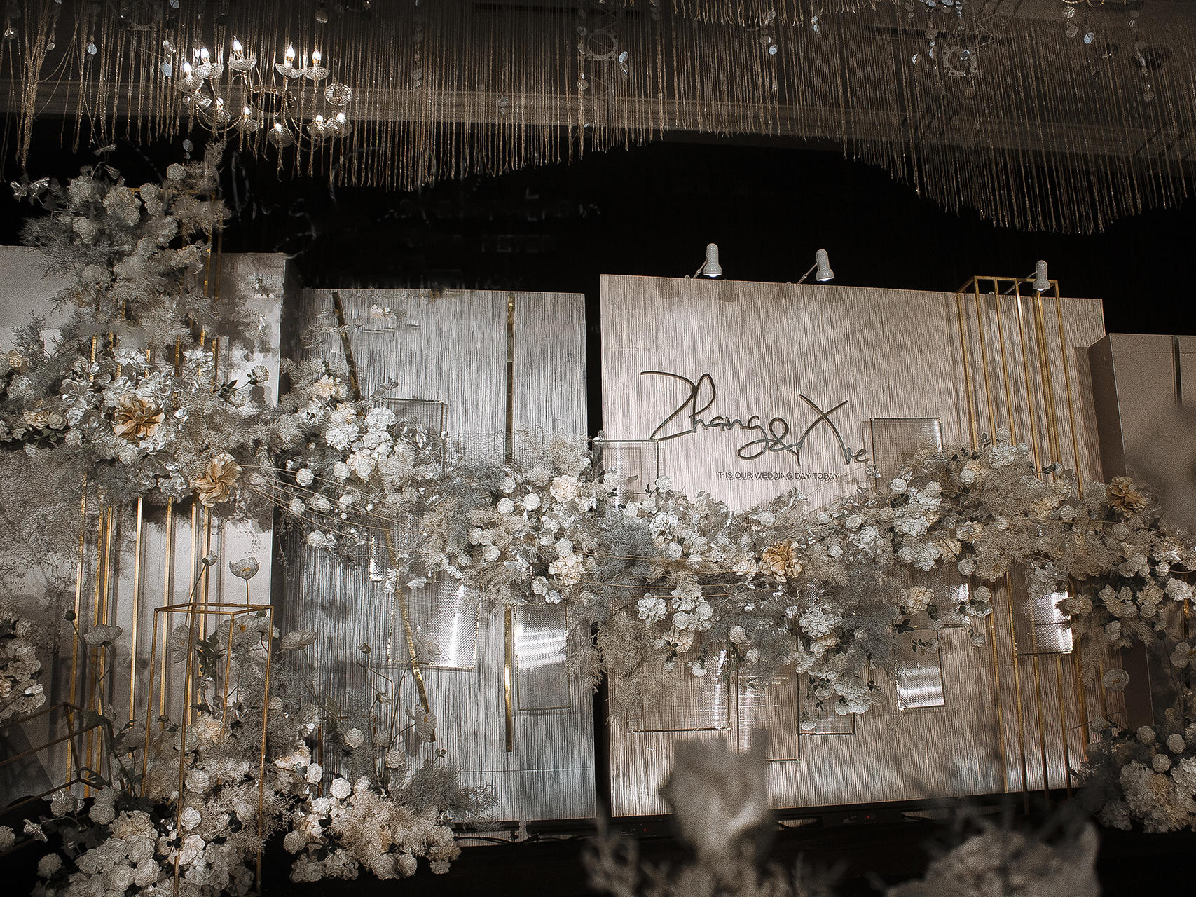 香槟金              主题婚礼套餐