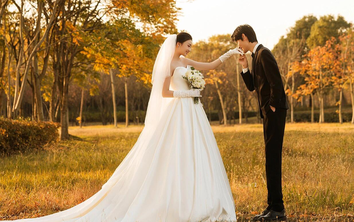 秋季外景婚纱照
