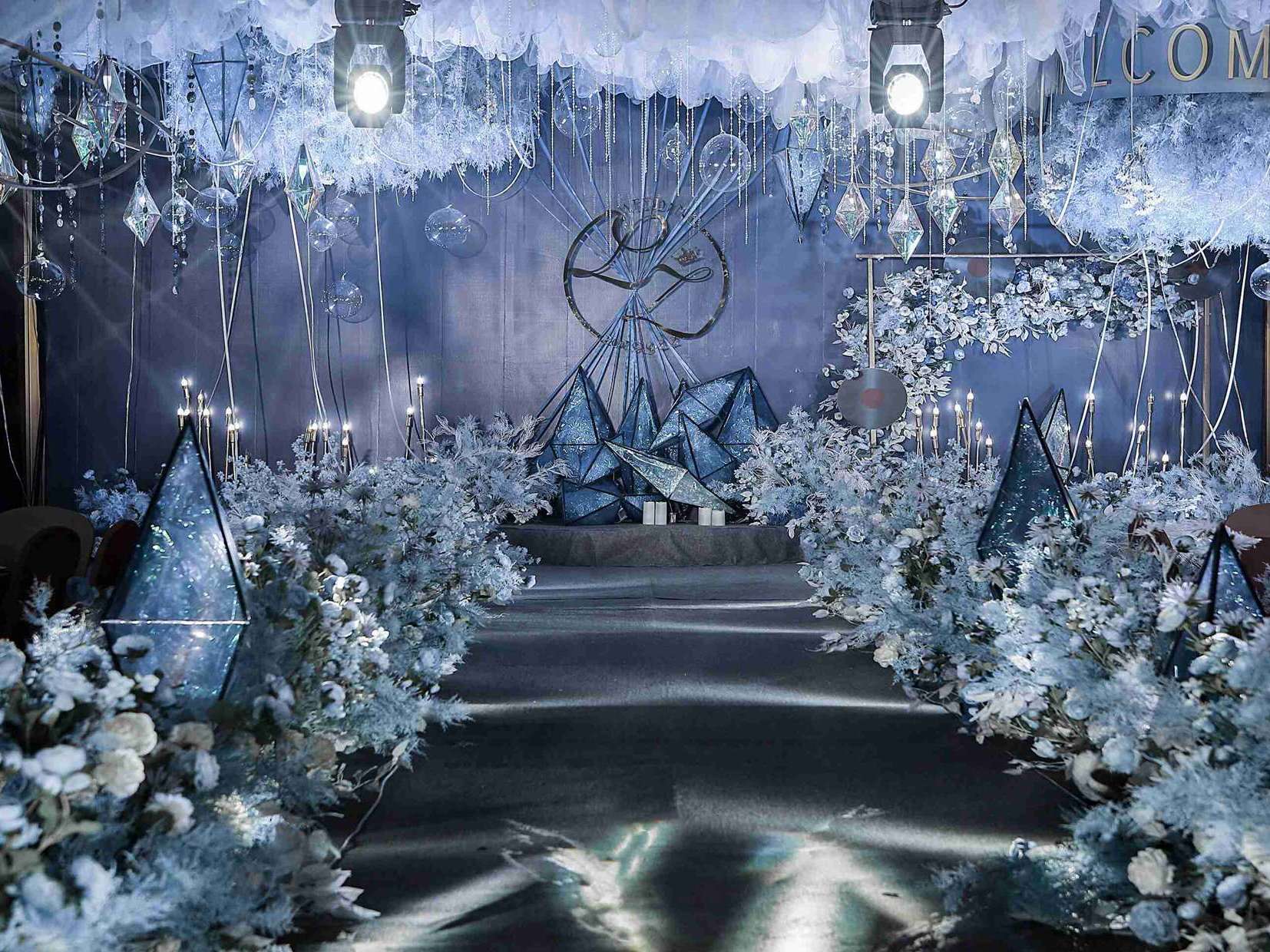 [梦幻淡蓝系列婚礼]超高性价比|奢华大气