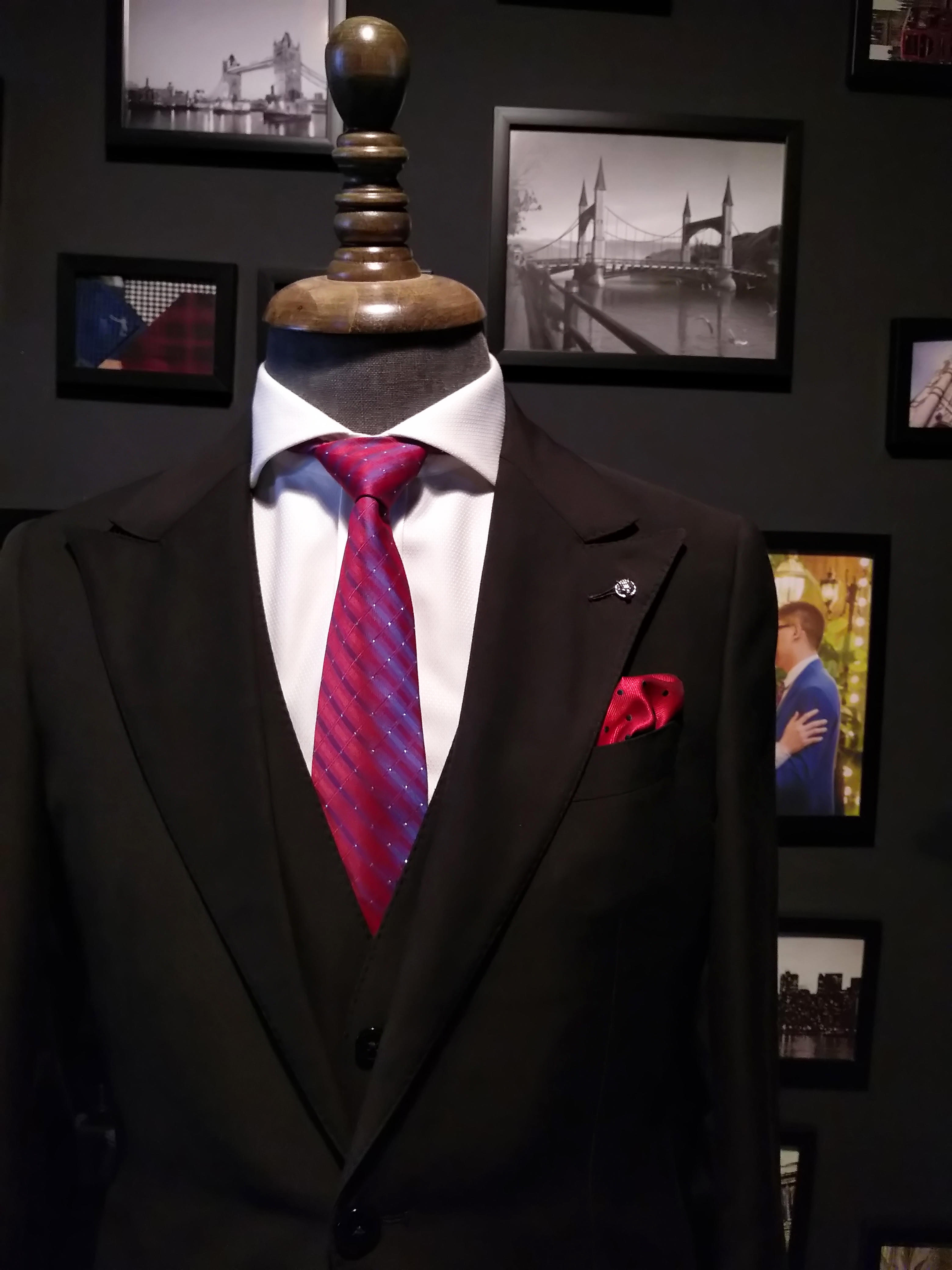 【父亲装租赁 新郎西服租赁】纯黑色戗驳头西服租赁